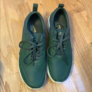 NIKE WOMENS SNEAKERS LIMITED EDITION SZ 8.5